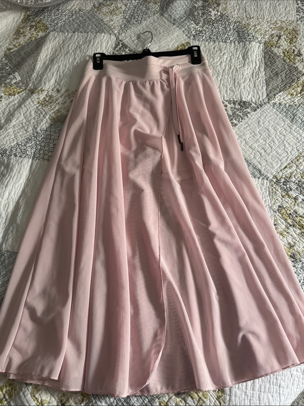 HALARA NWOT Medium Women’s Light Pink A-Line Midi Skirt